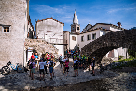 Otvoritev kolesarske poti Podnanos - Sovodnje. Foto: Luka Fabčič